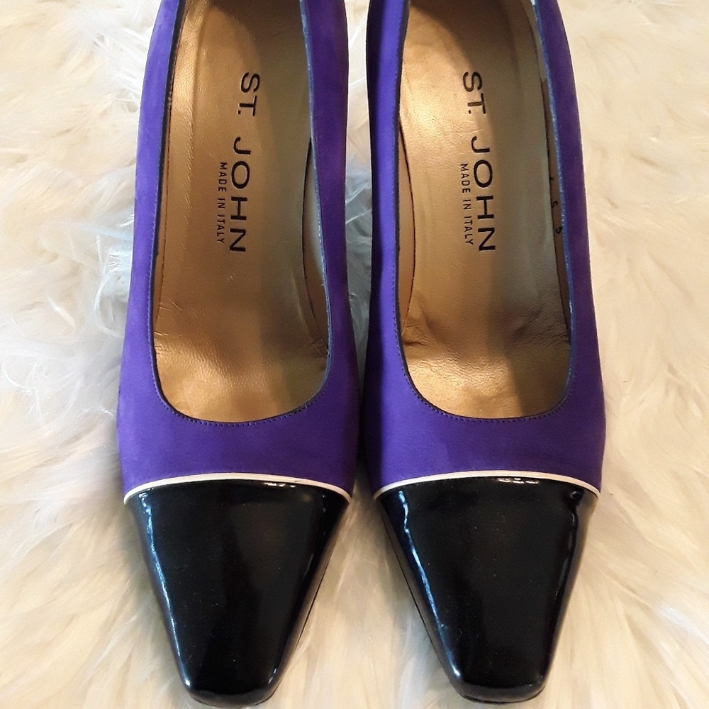 St John Purple Suede Pumps with Black Toe - Picture 2 of 6